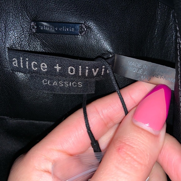 Alice & Olivia Nevada VEGAN Leather Coat –– NWT - Picture 13 of 17